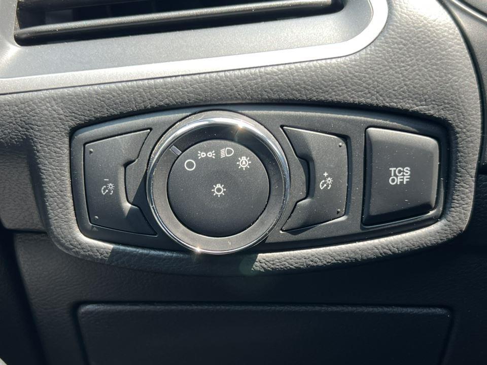 used 2022 Ford Edge car, priced at $22,790