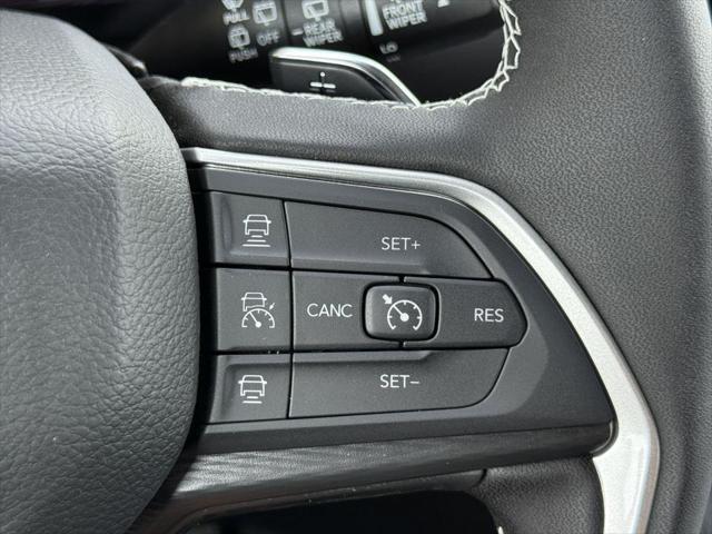 new 2025 Jeep Grand Cherokee car, priced at $42,146