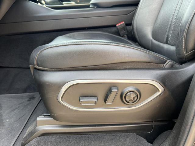 used 2022 Jeep Wagoneer car, priced at $36,890