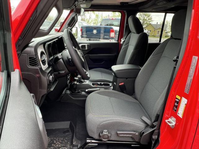 new 2025 Jeep Wrangler car, priced at $50,067