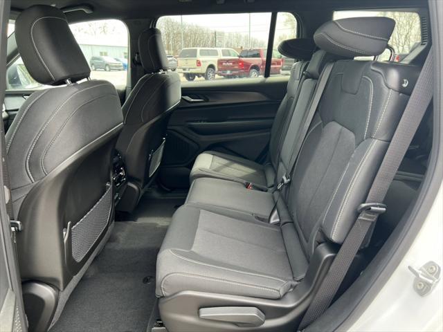 new 2025 Jeep Grand Cherokee L car, priced at $42,901
