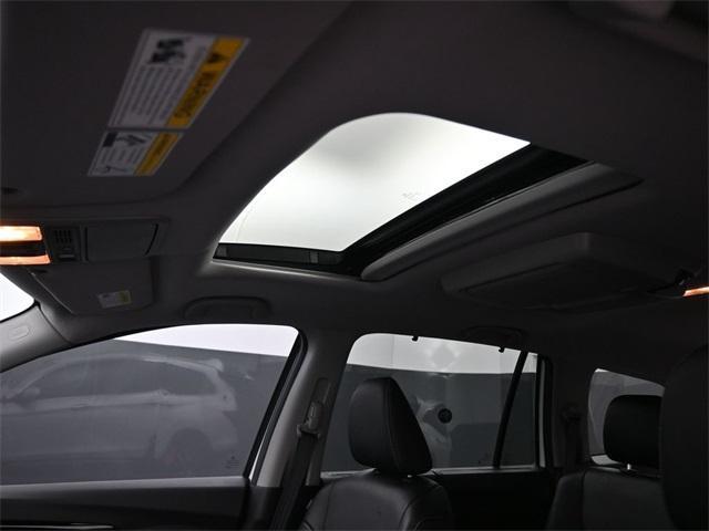 used 2022 Honda Pilot car, priced at $34,990