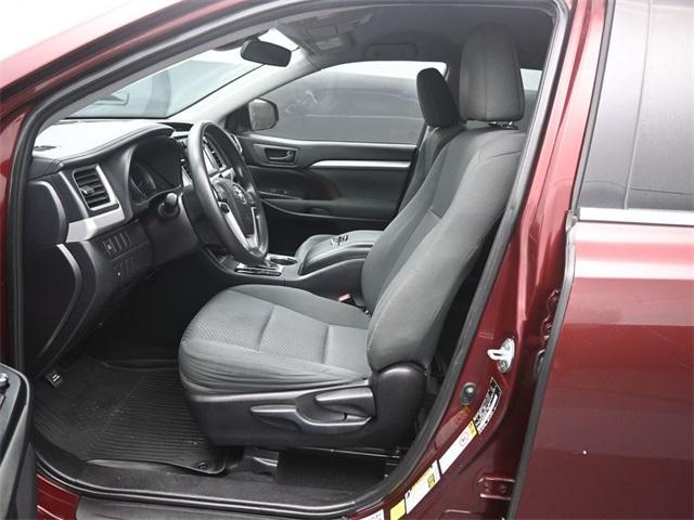 used 2019 Toyota Highlander car