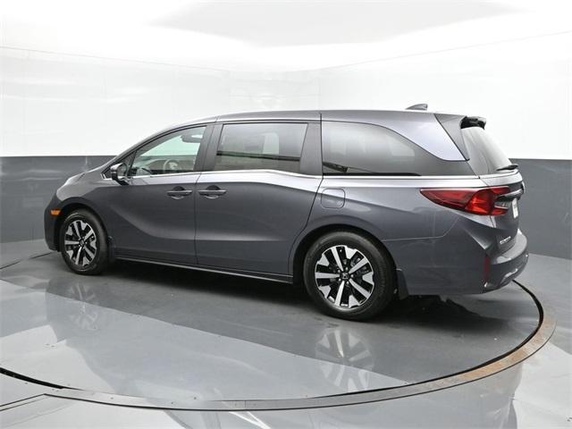 new 2025 Honda Odyssey car, priced at $40,866