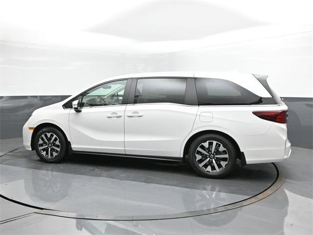 new 2025 Honda Odyssey car, priced at $41,629