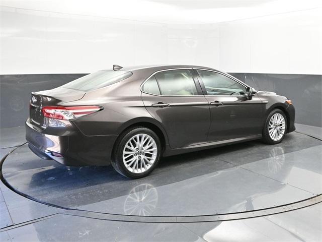 used 2018 Toyota Camry Hybrid car, priced at $18,695