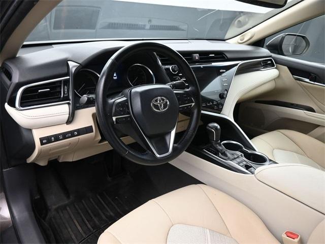 used 2018 Toyota Camry Hybrid car, priced at $18,695