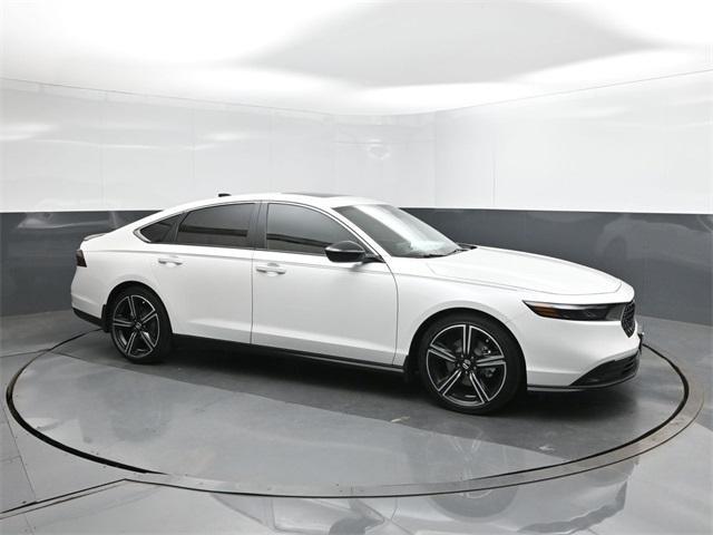 new 2025 Honda Accord Hybrid car, priced at $34,555