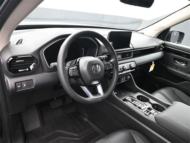 new 2025 Honda Pilot car, priced at $44,995