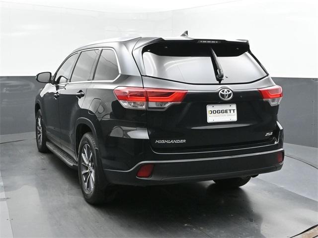 used 2019 Toyota Highlander car, priced at $22,695