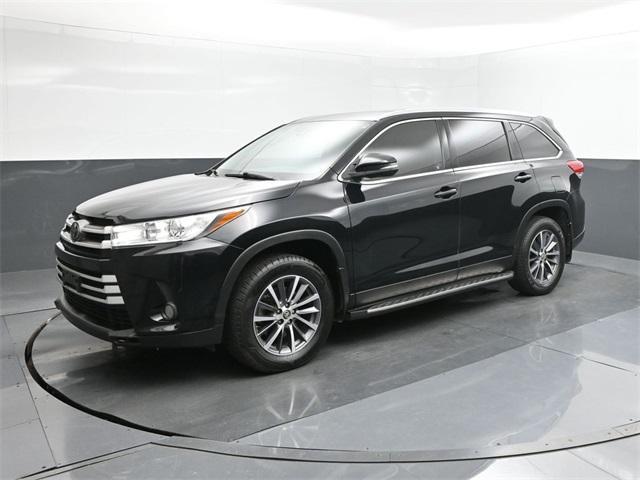 used 2019 Toyota Highlander car, priced at $22,695