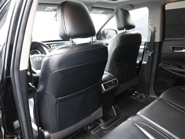 used 2019 Toyota Highlander car, priced at $22,695