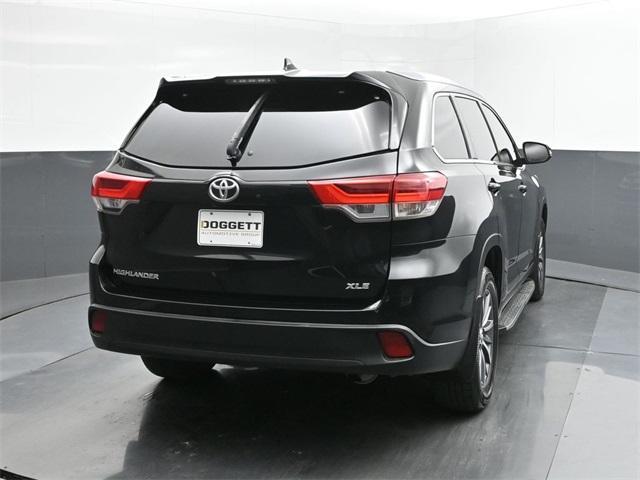 used 2019 Toyota Highlander car, priced at $22,695