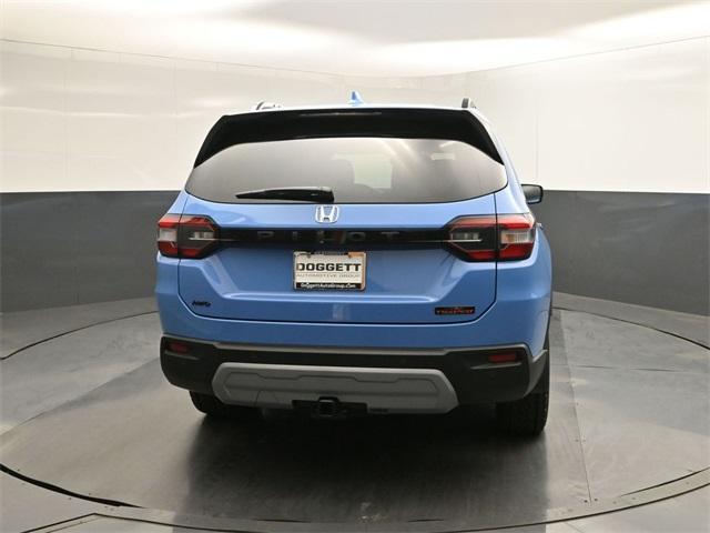 new 2025 Honda Pilot car, priced at $48,409