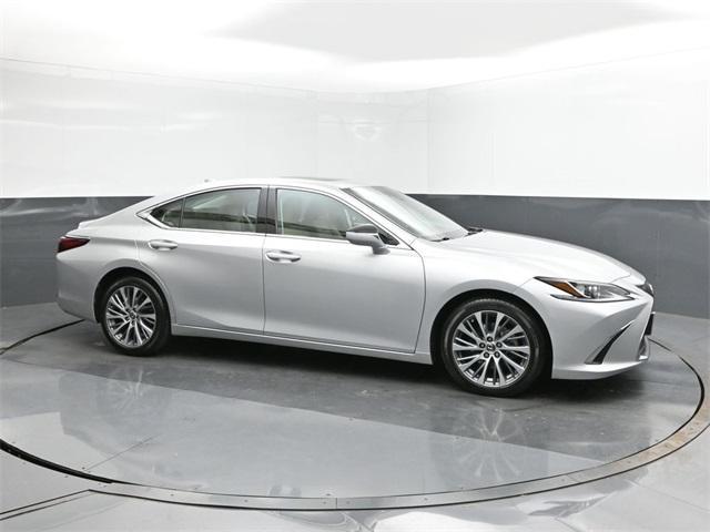 used 2021 Lexus ES 250 car, priced at $31,995