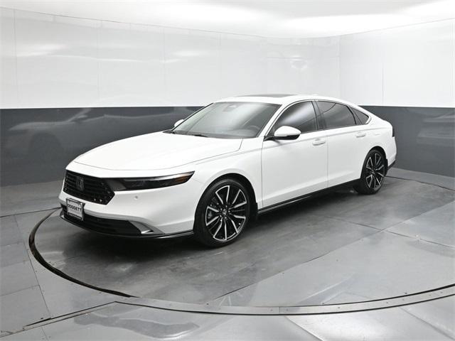 new 2025 Honda Accord Hybrid car, priced at $39,905
