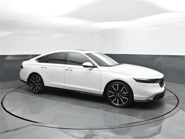 new 2025 Honda Accord Hybrid car, priced at $39,905