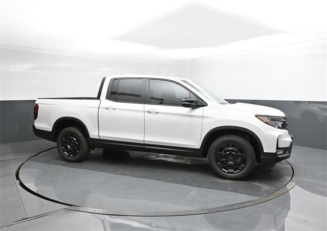new 2025 Honda Ridgeline car, priced at $47,685