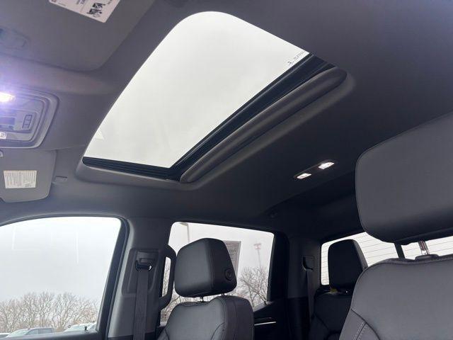 used 2022 Chevrolet Silverado 1500 car, priced at $39,938