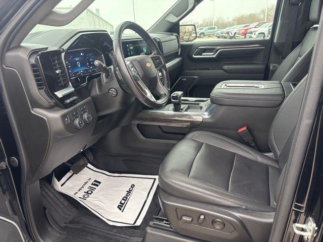 used 2022 Chevrolet Silverado 1500 car, priced at $39,938