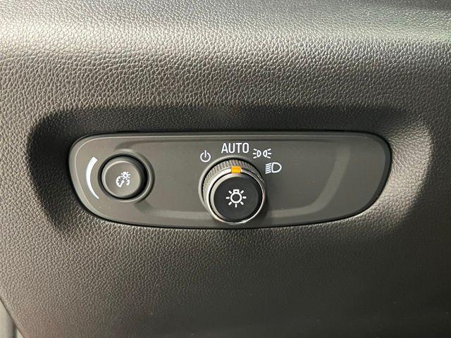 used 2023 Chevrolet Traverse car, priced at $38,250