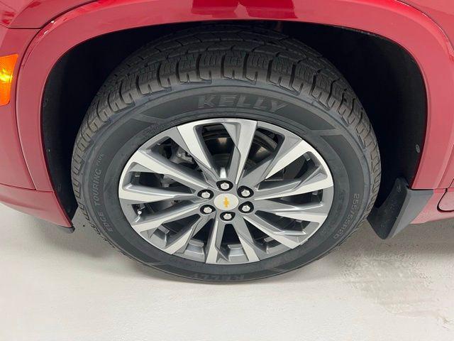 used 2023 Chevrolet Traverse car, priced at $38,250