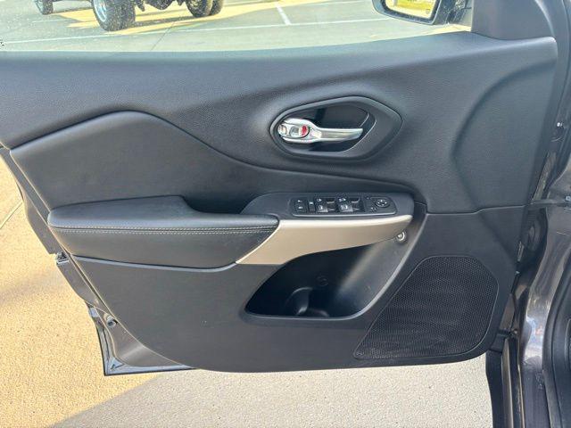 used 2018 Jeep Cherokee car, priced at $12,579