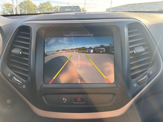 used 2018 Jeep Cherokee car, priced at $12,579