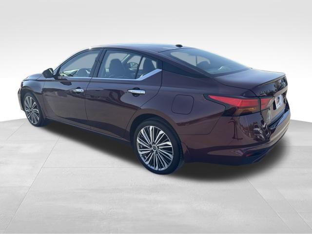 used 2024 Nissan Altima car, priced at $27,245