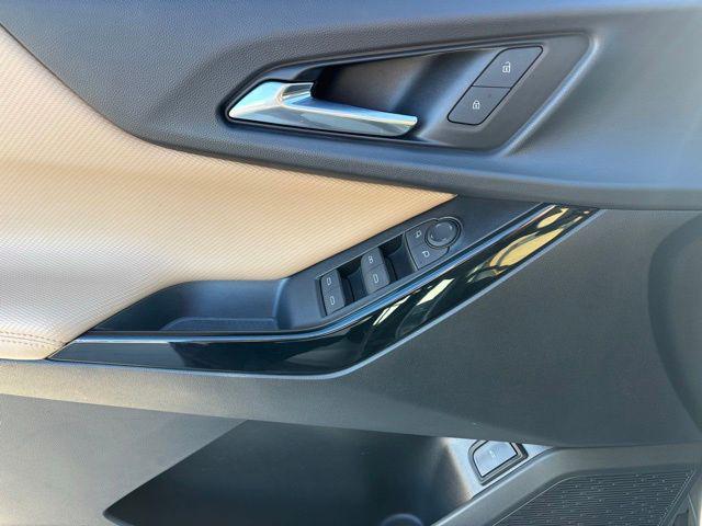 used 2025 Chevrolet Equinox car, priced at $32,984