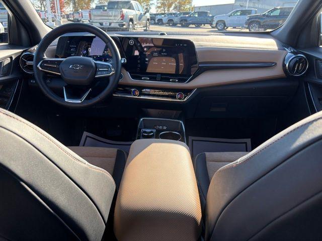 used 2025 Chevrolet Equinox car, priced at $32,984