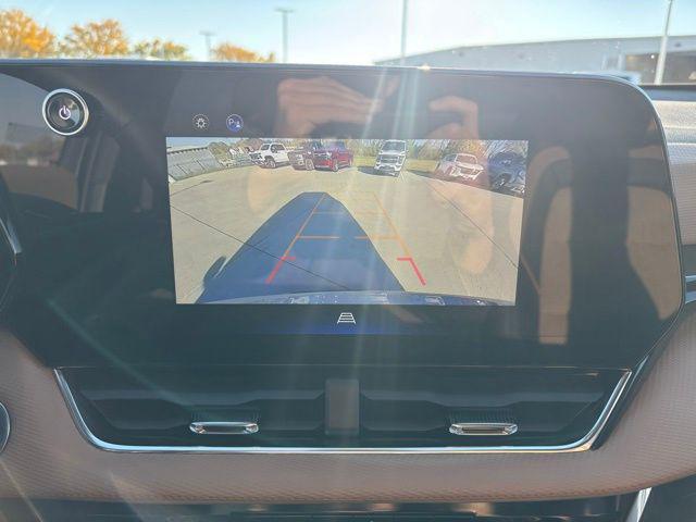 used 2025 Chevrolet Equinox car, priced at $32,984