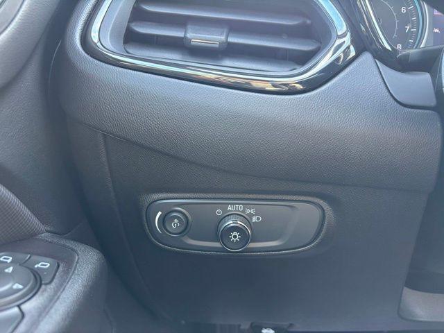 used 2022 Chevrolet Equinox car, priced at $27,167