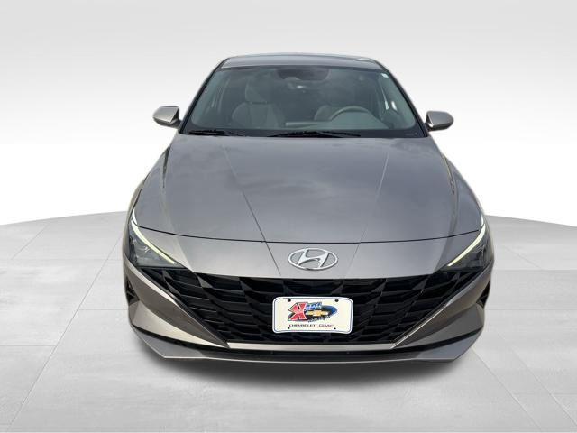used 2022 Hyundai Elantra car, priced at $18,995