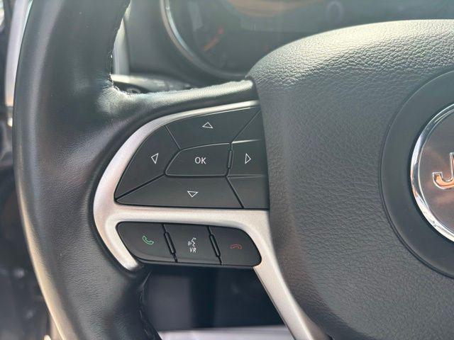 used 2021 Jeep Grand Cherokee car, priced at $18,495