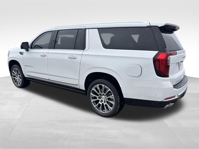 used 2025 GMC Yukon XL car, priced at $92,500