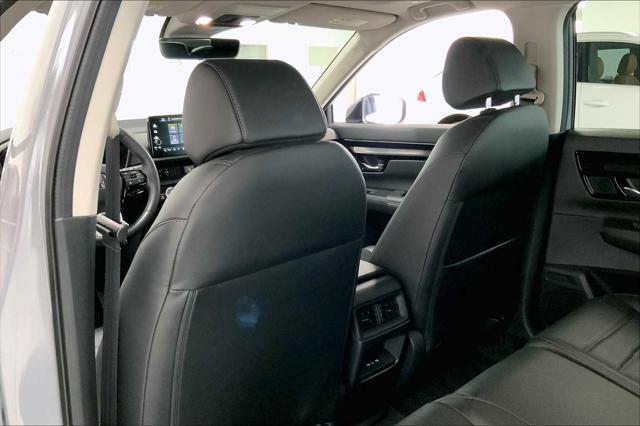 used 2025 Honda CR-V car, priced at $34,990