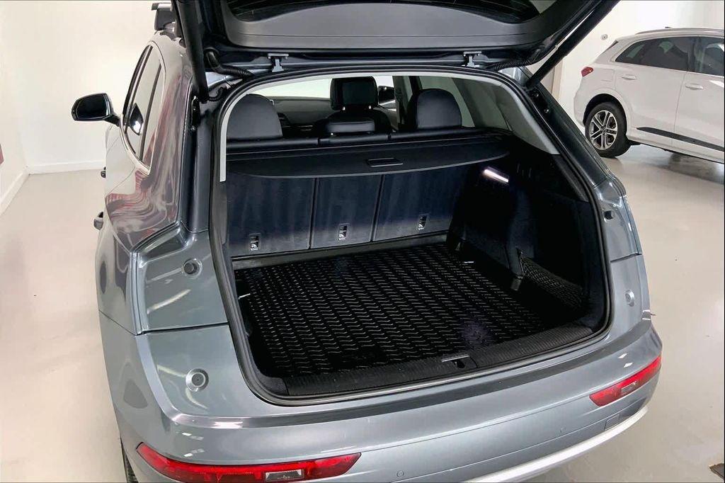 used 2020 Audi Q5 car, priced at $23,550