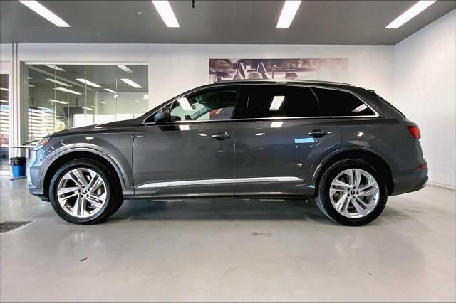 used 2022 Audi Q7 car, priced at $37,940