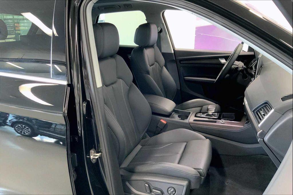 used 2024 Audi Q5 car, priced at $39,490