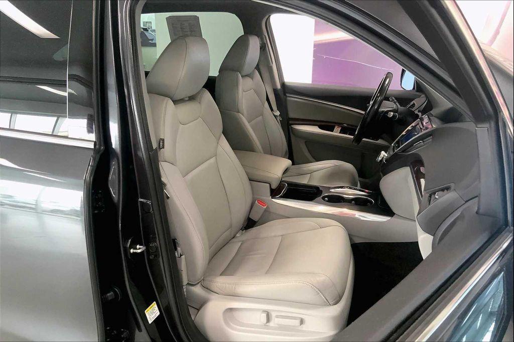 used 2016 Acura MDX car, priced at $12,910