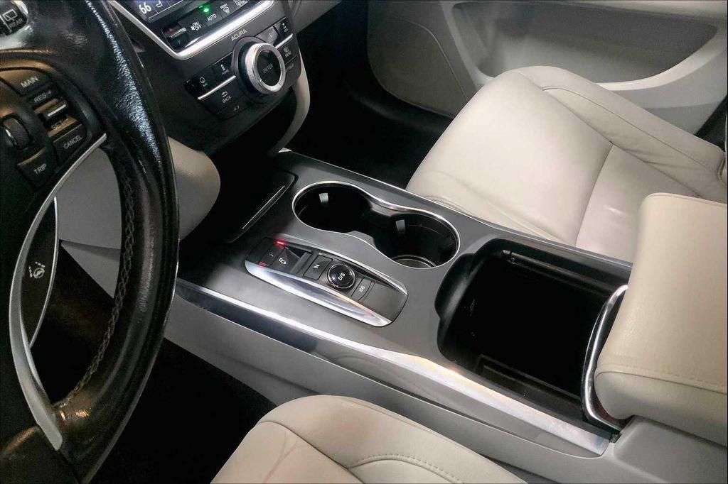 used 2016 Acura MDX car, priced at $12,910