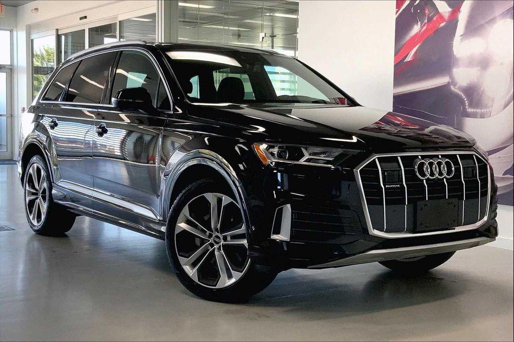 used 2022 Audi Q7 car, priced at $37,490