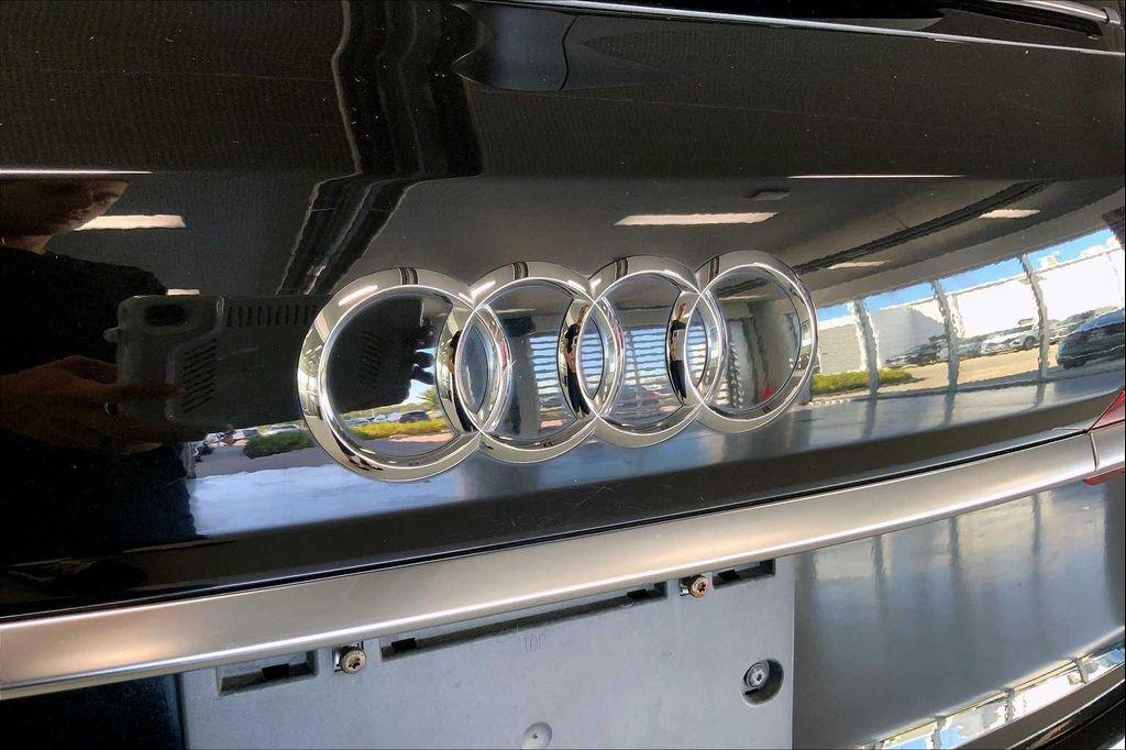 used 2022 Audi Q7 car, priced at $37,490