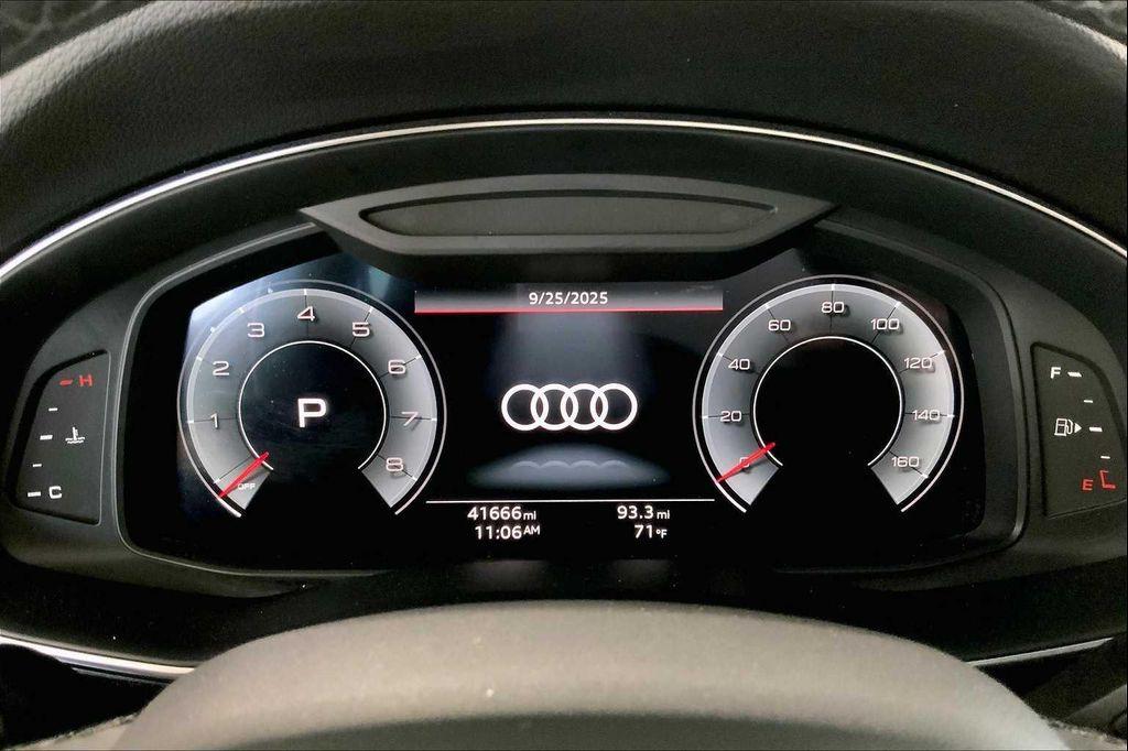 used 2022 Audi Q7 car, priced at $37,490