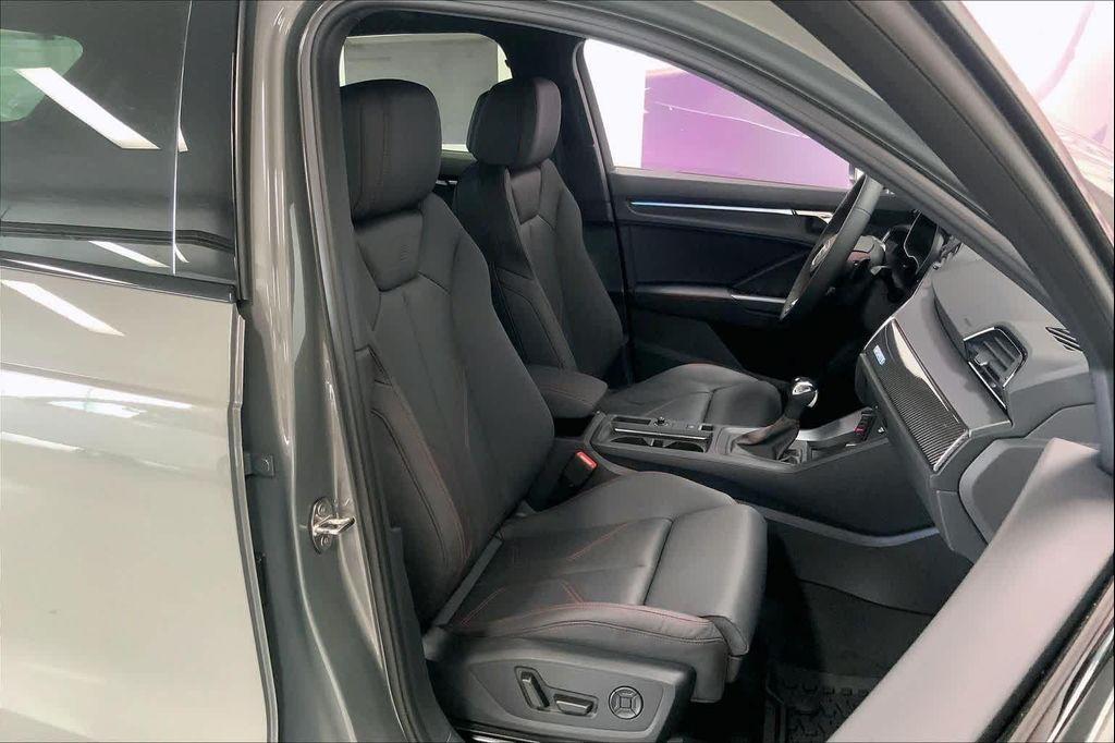 new 2025 Audi Q3 car, priced at $45,326