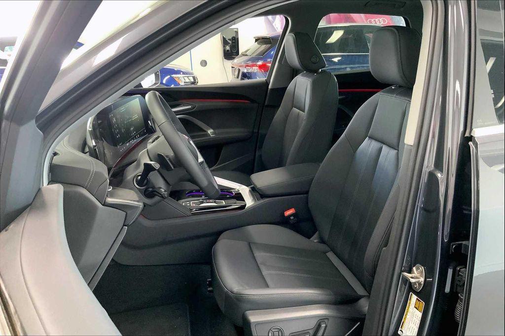 new 2025 Audi Q5 car, priced at $52,450