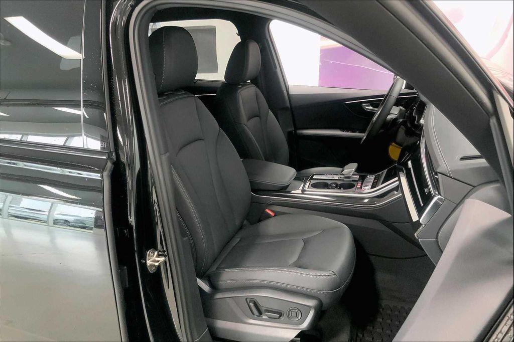 new 2026 Audi Q7 car, priced at $78,410