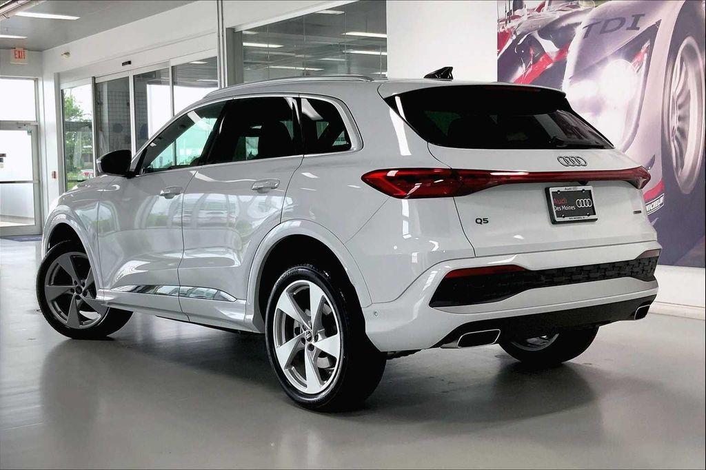 new 2025 Audi Q5 car, priced at $59,548