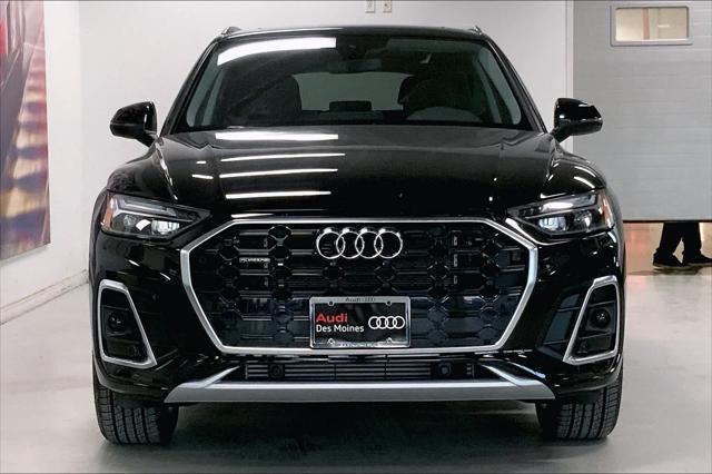 new 2025 Audi Q5 car, priced at $62,475